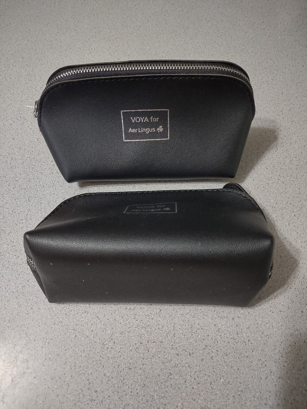Final Price!*Aer Lingus Cosmetic Bag Set(2)